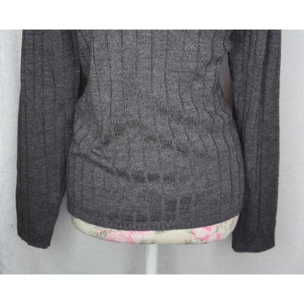 Nike Vintage Gray Knit Sweater Women's M / White Swoosh Logo Crewneck Pullover - Picture 5 of 10